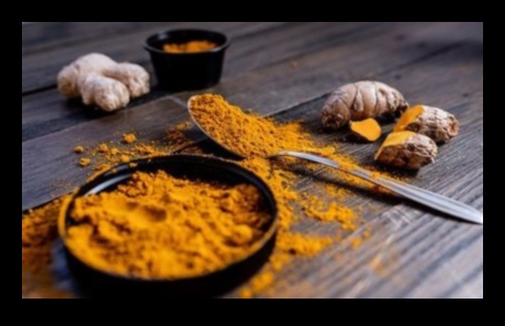 Kurkuma simfonija: garšu harmonizēšana jūsu veselīgajos veidojumos