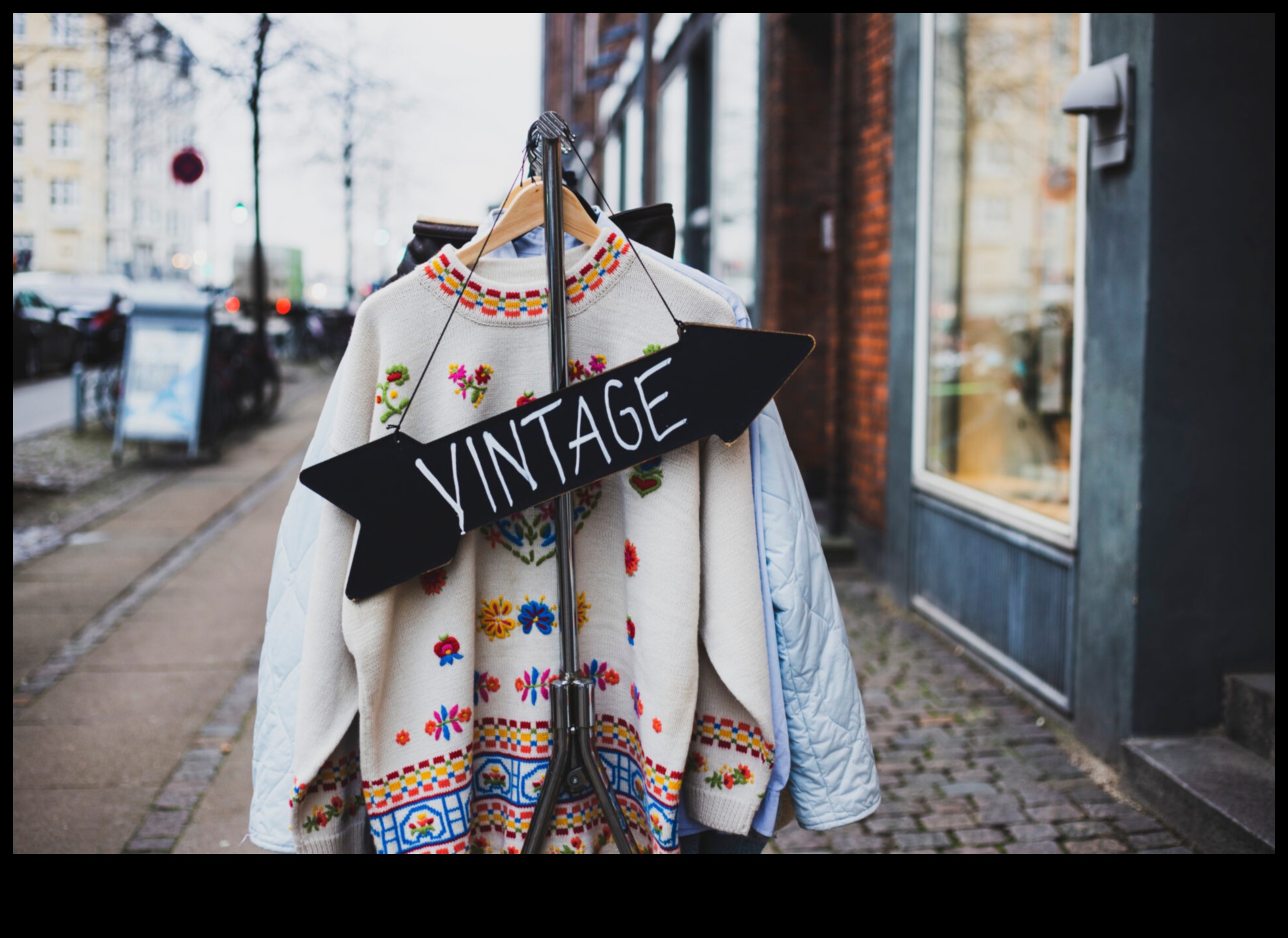 Dūriens laikā: DIY apģērbi un aksesuāri vintage noskaņojumam