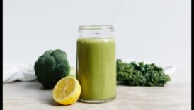 Lapains greznums: paaugstiniet aukslēju ar zaļajiem smūtijiem, kas piemēroti honorāram