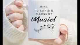 Mīlestības simfonija: melodiskas dāvanu idejas muzikāliem Valentīndienām