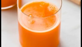 Tīrs un uzmundrinošs: uzlabojiet savu dienu ar burkānu-apelsīnu sulu